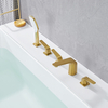 Juego de mezclador de grifo de ducha de bañera de baño de tres manijas montado en cubierta de 5 agujeros de oro cepillado de nuevo diseño
